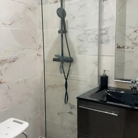6 Couchages Proche De Tous Apartament